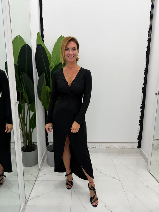 Abito lungo arricciato con spacco frontale