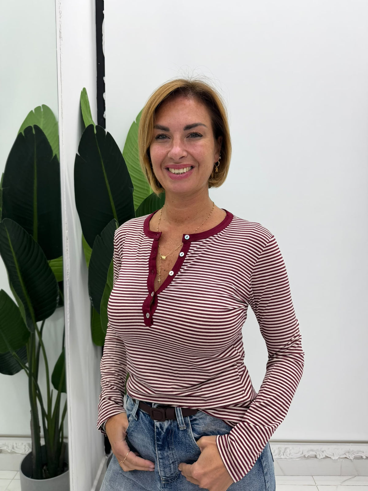 Maglia Scollo V Bottoncini