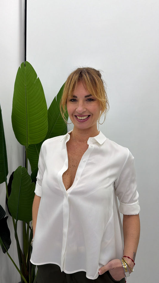 Camicia regular fit con collo classico