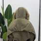 Parka corta con cappuccio e inserti in ecopelliccia