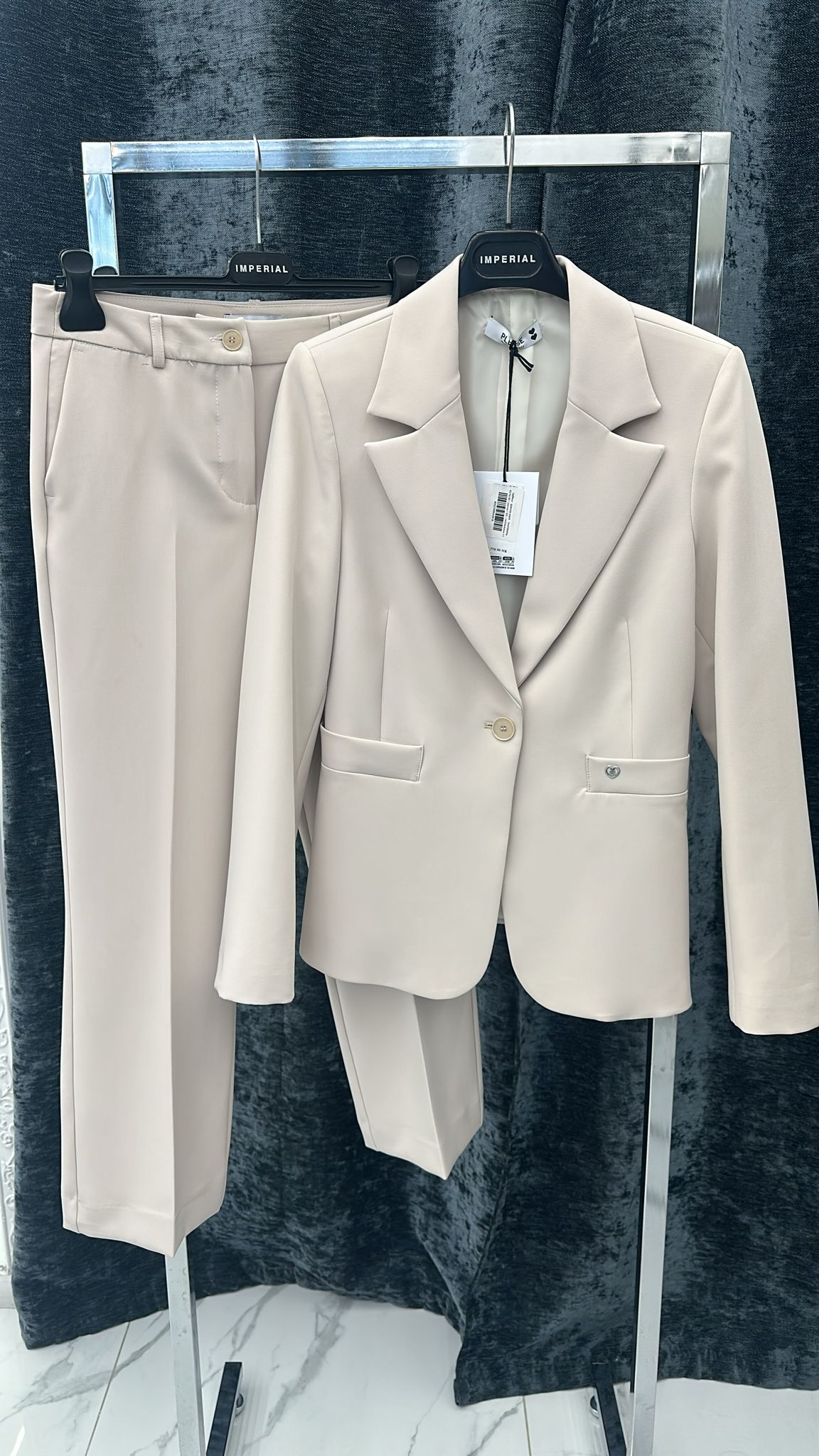 tailleur  giacca pant   trombetta