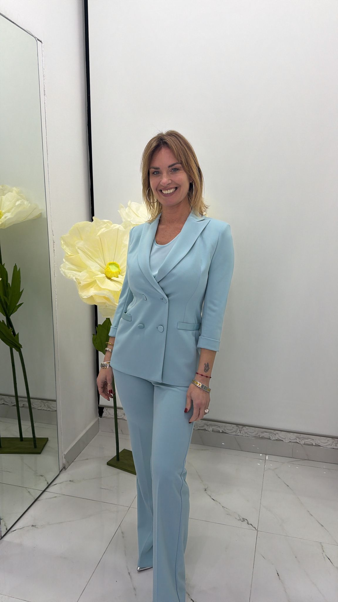 Blazer doppiopetto con maniche tre quarti