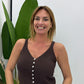 Top con spalline e abbottonatura frontale