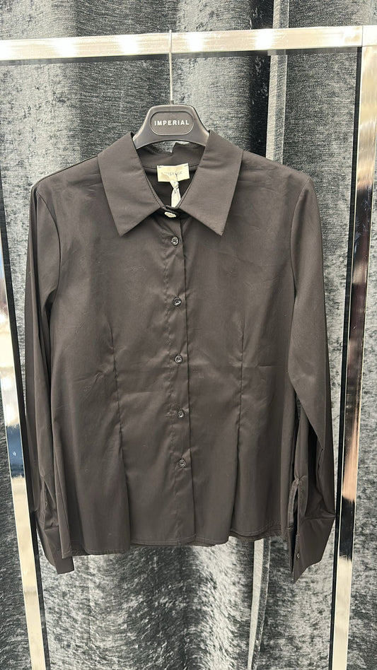 camicia con bottoni gioiello