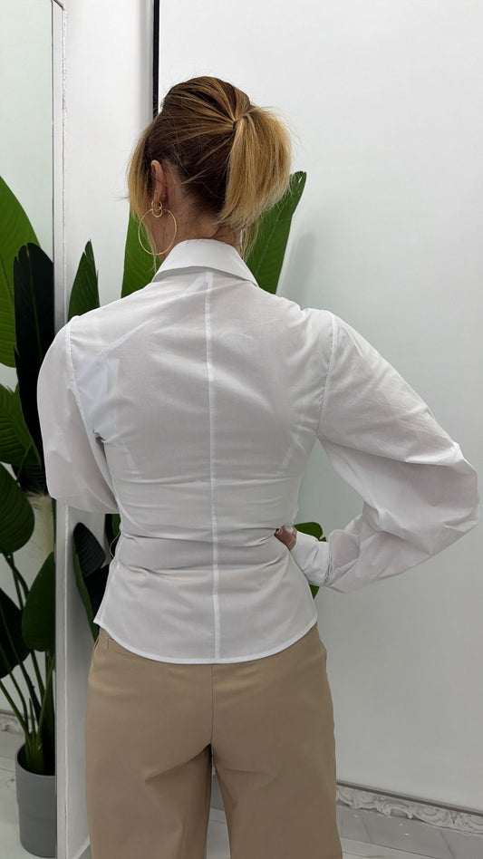 Camicia fitted con arricciature e colletto classico