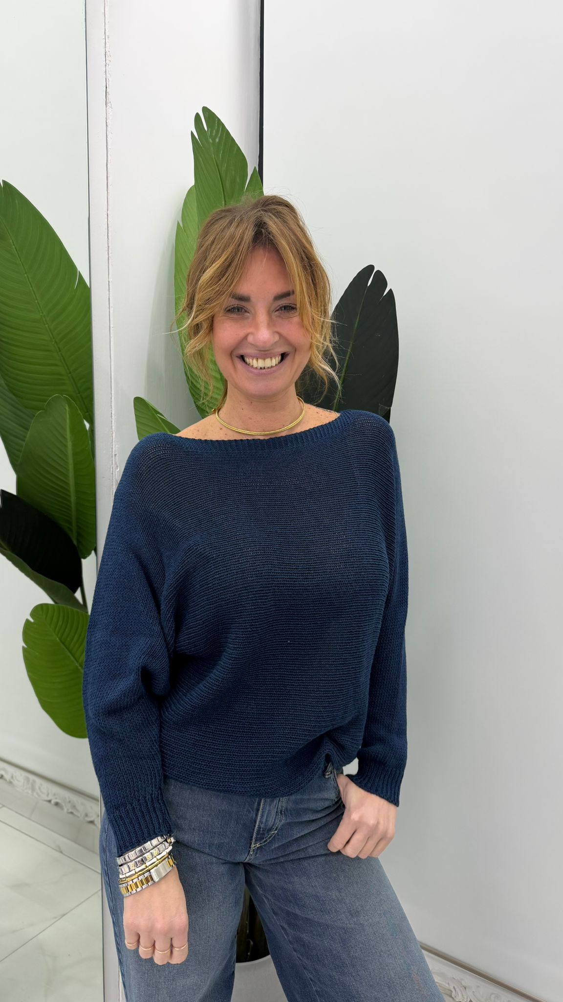 Maglione girocollo traforato vestibilità morbida
